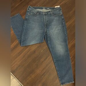 OLD NAVY WOMEN’S JEANS